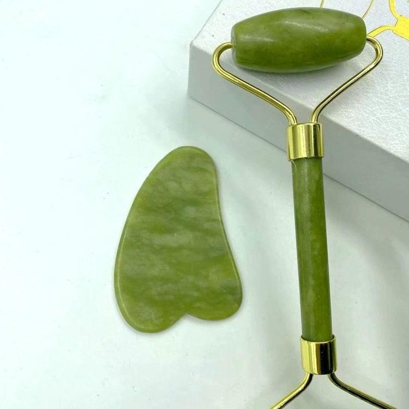 Natural Jade Roller for Relaxing and Anti-Cellulite Face Massage