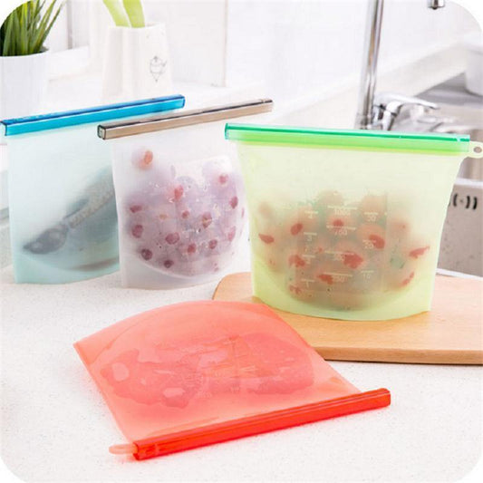 Silicone Food Storage Bag - Earth Thanks - Silicone Food Storage Bag - natural, vegan, eco-friendly, organic, sustainable, bag, camping, collapsible, container, dinner, dinnerware, disposable, food, food grade silicone, food storage, fresh, fridge, home care, house, housekeeping, liquid, lunch, lunch box, men, non toxic, office, picnic, plant trees, portable, recyclable, recycle, recycle friendly, reusable, save food, school, silicone, sterile, tableware, travel, unisex, vegan friendly, woman, women
